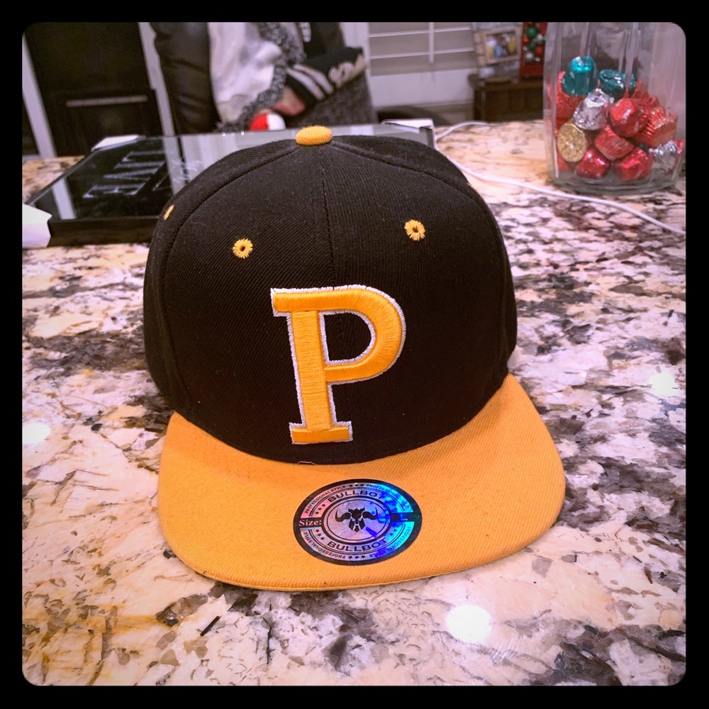Pittsburgh fitted hat